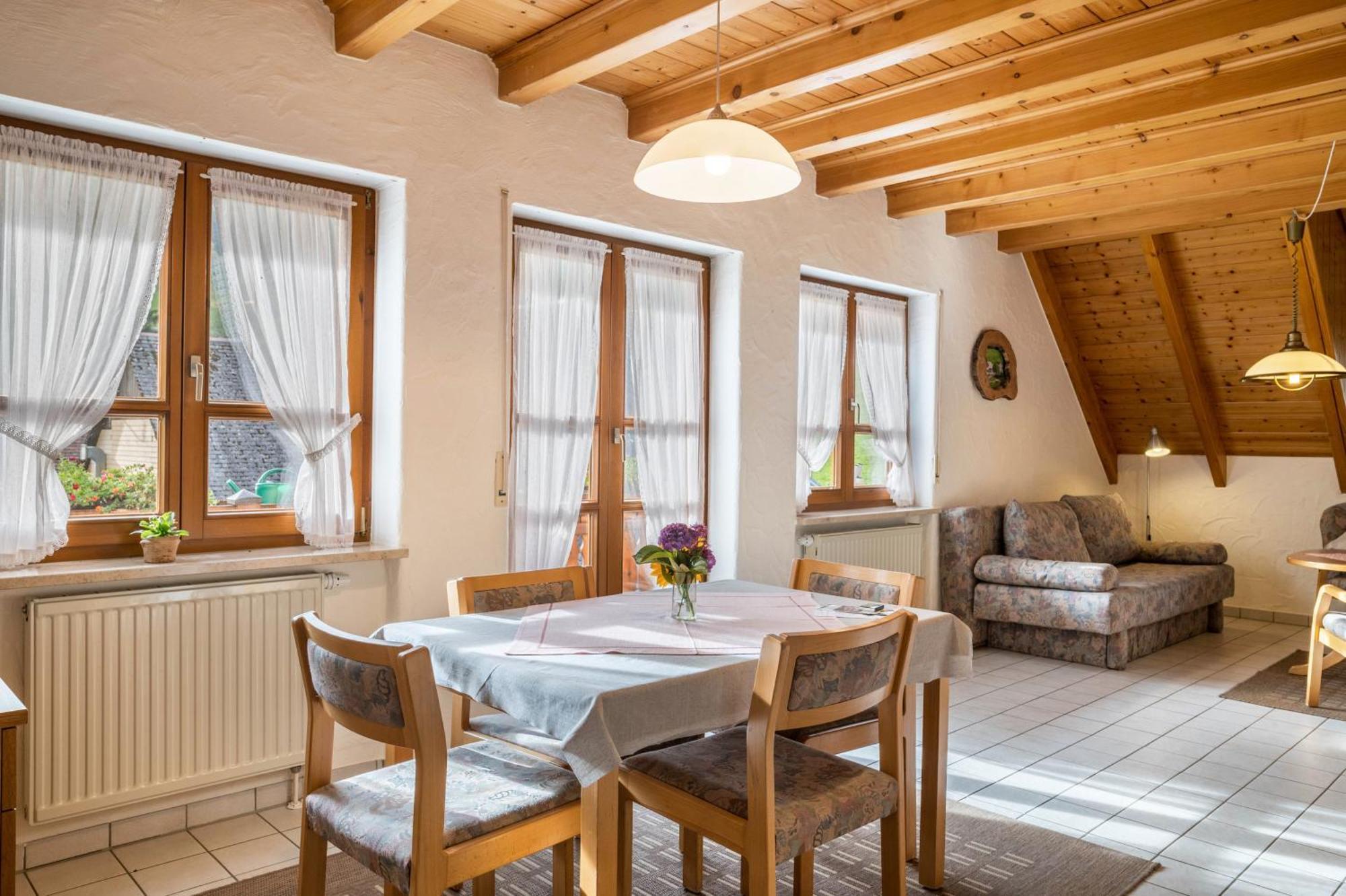 Gasthaus Zur Linde- Napf Oberried  Exteriör bild