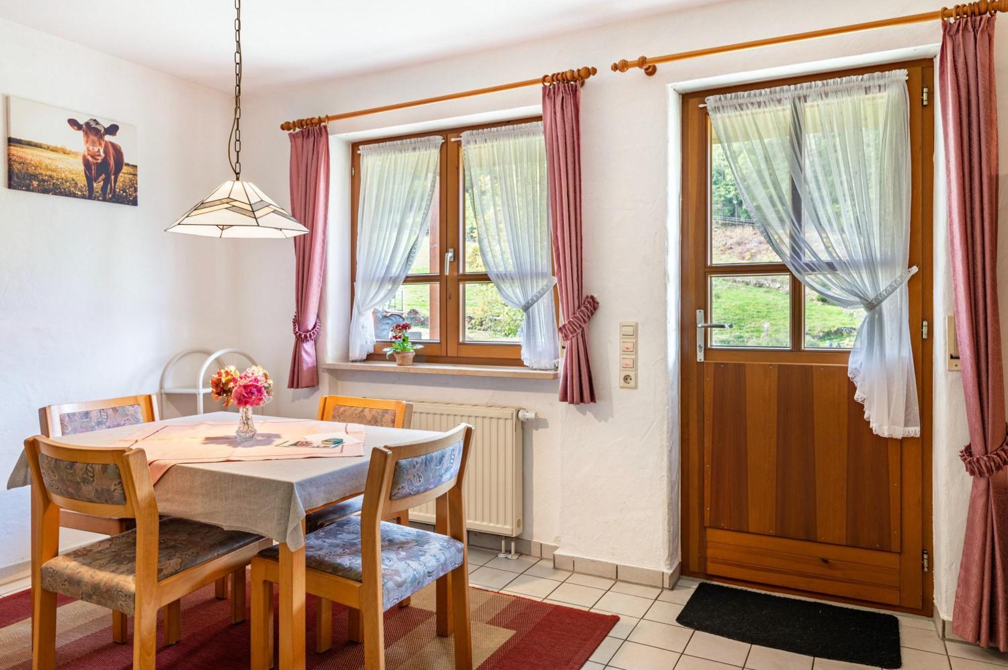 Gasthaus Zur Linde- Napf Oberried  Exteriör bild